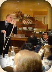 PENDANT LE REPAS : Spectacle de cabaret